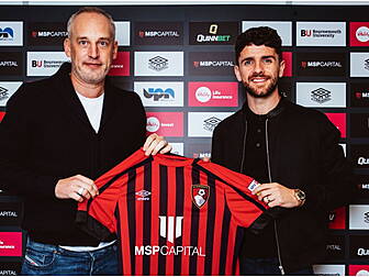 Robbie Brady signs for Champio...